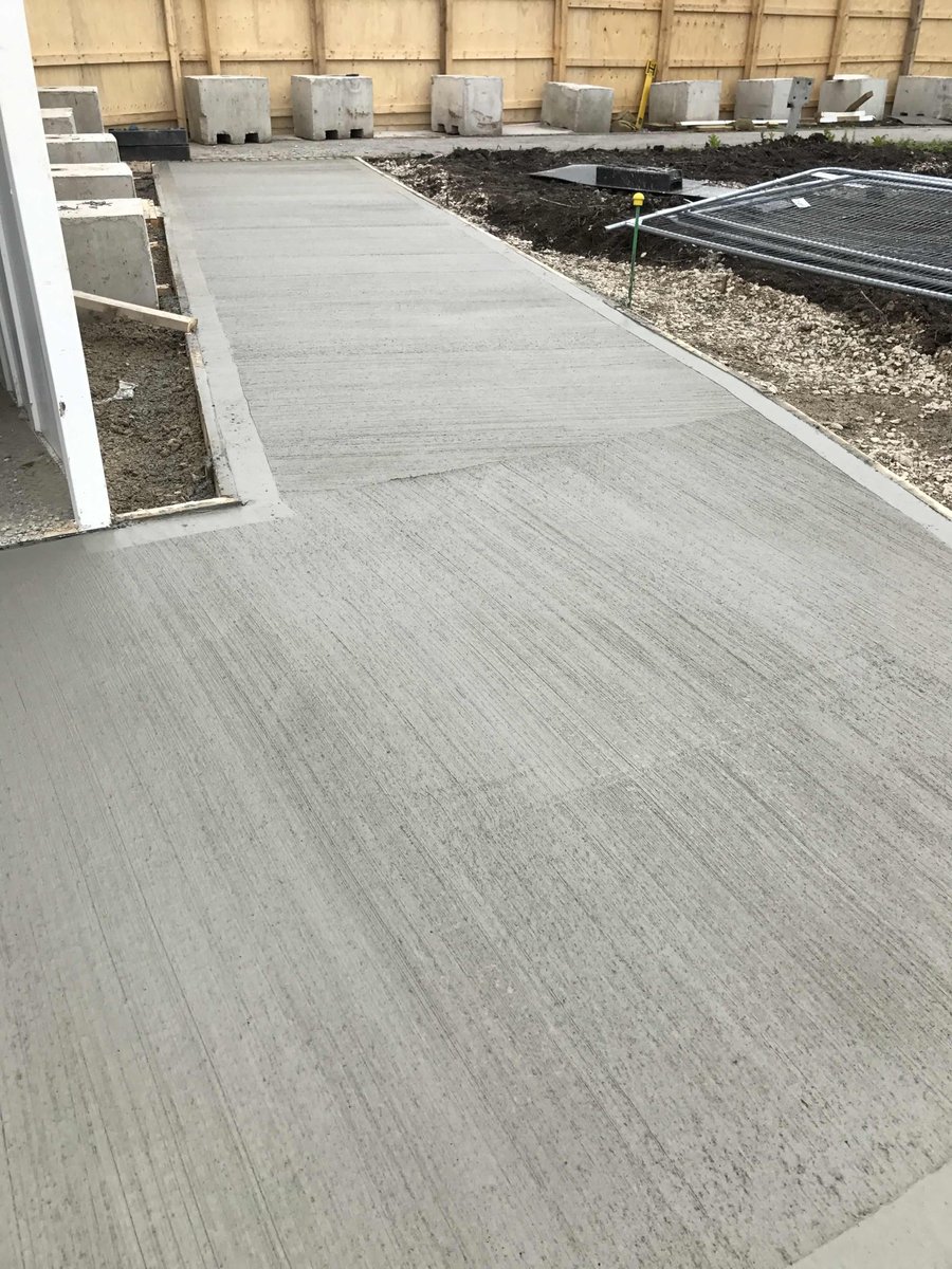 Impressive work by our guys on a new pedestrian walkway <a href="/manairport/">Manchester Airport</a>. Great to be working on such a high profile #groundworks project!