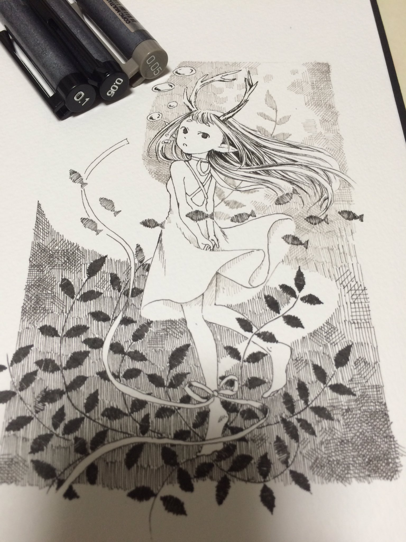 くおんれいの イラストやお知らせ 振り向くと そこには 久しぶりに参加します ペン画は一度タッチを描き込み始めると止まらなくなります楽しい 分かりづらいけど 使ったのは黒とウォームグレーの2色 コピックツインズ企画 くおんれいの イラストやお知らせ 振り向くと そこには 久しぶりに参加します ペン画は一度タッチを描き込み始めると止まらなくなります楽しい 分かりづらいけど 使ったのは黒とウォームグレーの2色 コピックツインズ企画