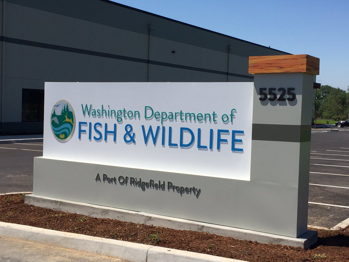 PortRidgefield's tweet photo. Welcome to @PortRidgefield @WDFW! We are happy to have you here. #firstday #newbuilding #wisdomridge https://t.co/DB6Qhb7K0X