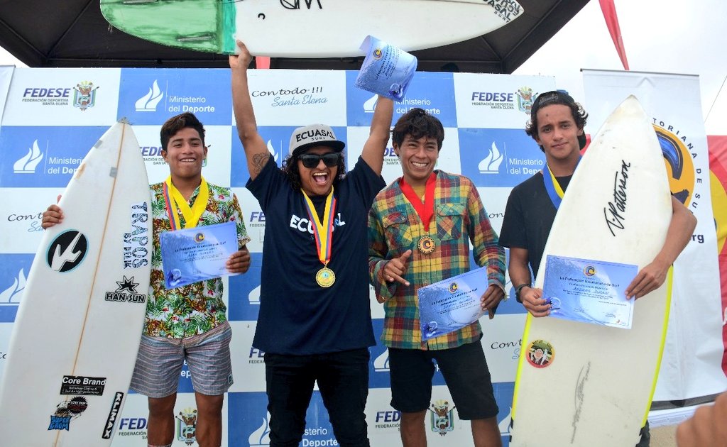 [BOLETÍN] 📑 Culminó el Campeonato Nacional de Surf, que se desarrolló en Santa Elena 🏄‍♂️🇪🇨 goo.gl/zQugvo
