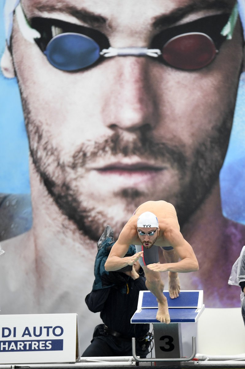 EDF_Sport's tweet photo. Retour en images sur la 2e journée de l'#OpenChartres17 🏊👌
📸 KMSP / S.Kempinaire #EclaironslaNatation cc  @FFNatation @BonnetCha @StraviusJs https://t.co/Y14rq2UNjC