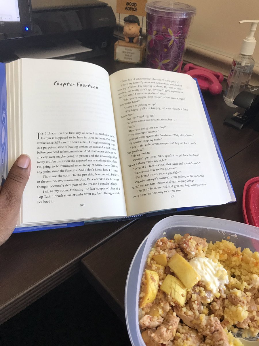 ReviewsMayVary's tweet photo. All my work friends took off today so there's no one to eat lunch with. At least I have one friend that never abandons me. #UtterlyAlone https://t.co/4QKssudOTL