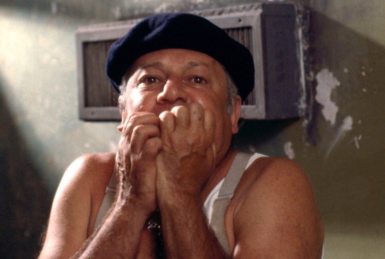 AndreaFornari_'s tweet photo. Riempiamo il Twitter di Fantocci ❤️

Sei nel cuore e nelle risate di tutti!

#PaoloVillaggio #fantozzi https://t.co/PQslcbJqk7
