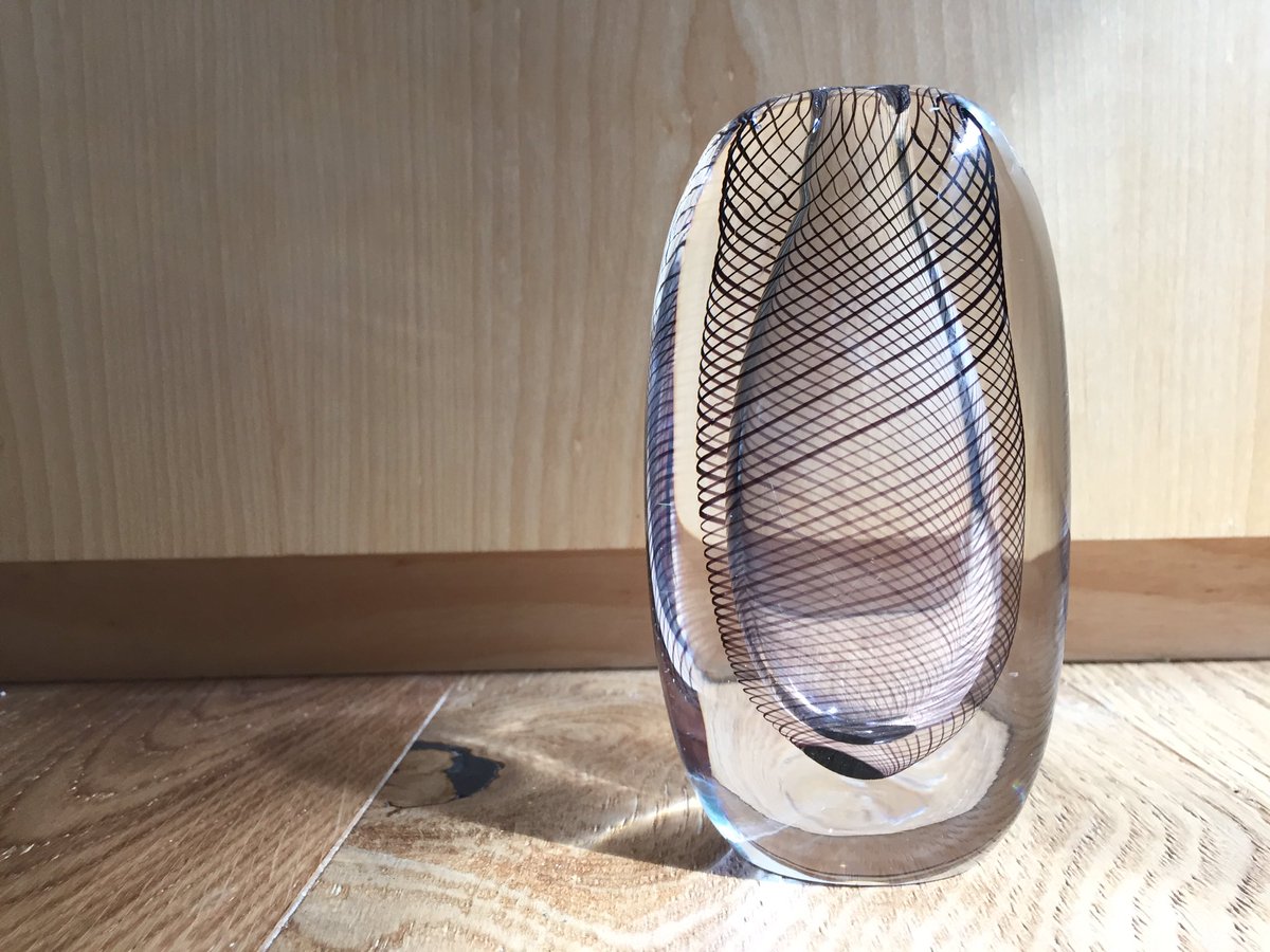 johnbcarpenter's tweet photo. just back from EYEO.  really amazing talks this year. @marcinignac here's that vicke lindstrand vase... https://t.co/p6ZbeiqOqB