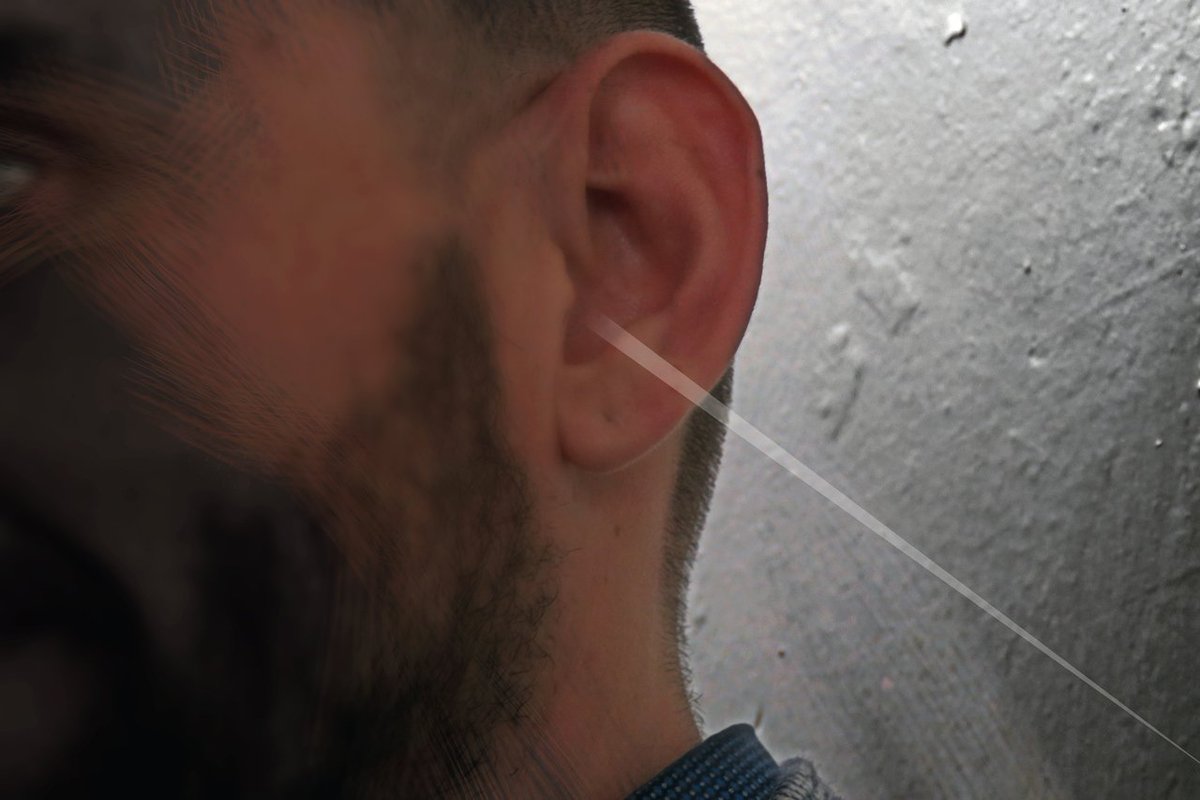 EdithLvh's tweet photo. Do you hear me? #man #ear #voices #storytelling #theatre https://t.co/KMifHoOqrj