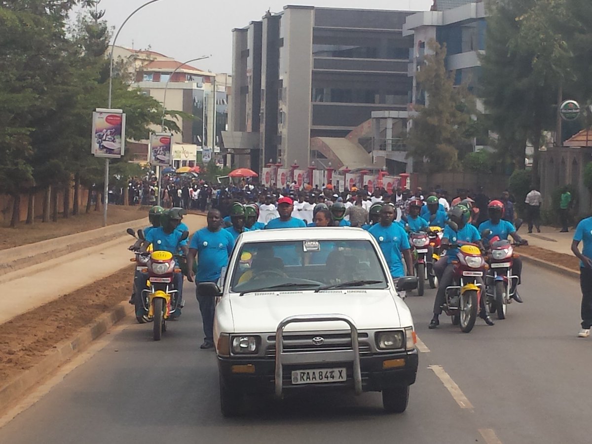 RwandaICT's tweet photo. Thousands of Youth arrived at Petit Stade for #Kwibohora23 party. #Bararurwanye https://t.co/L9onkGFgtx