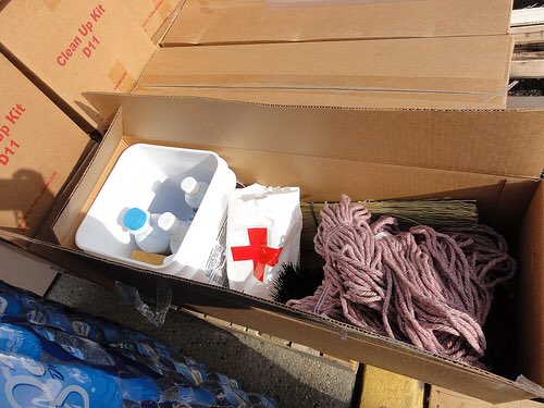 RedCrossENY's tweet photo. Red Cross clean up kits available today in #HoosickFalls. Volunteers staffing shelter at St. Mary's Academy are here to help! https://t.co/dIMiXBc1ml