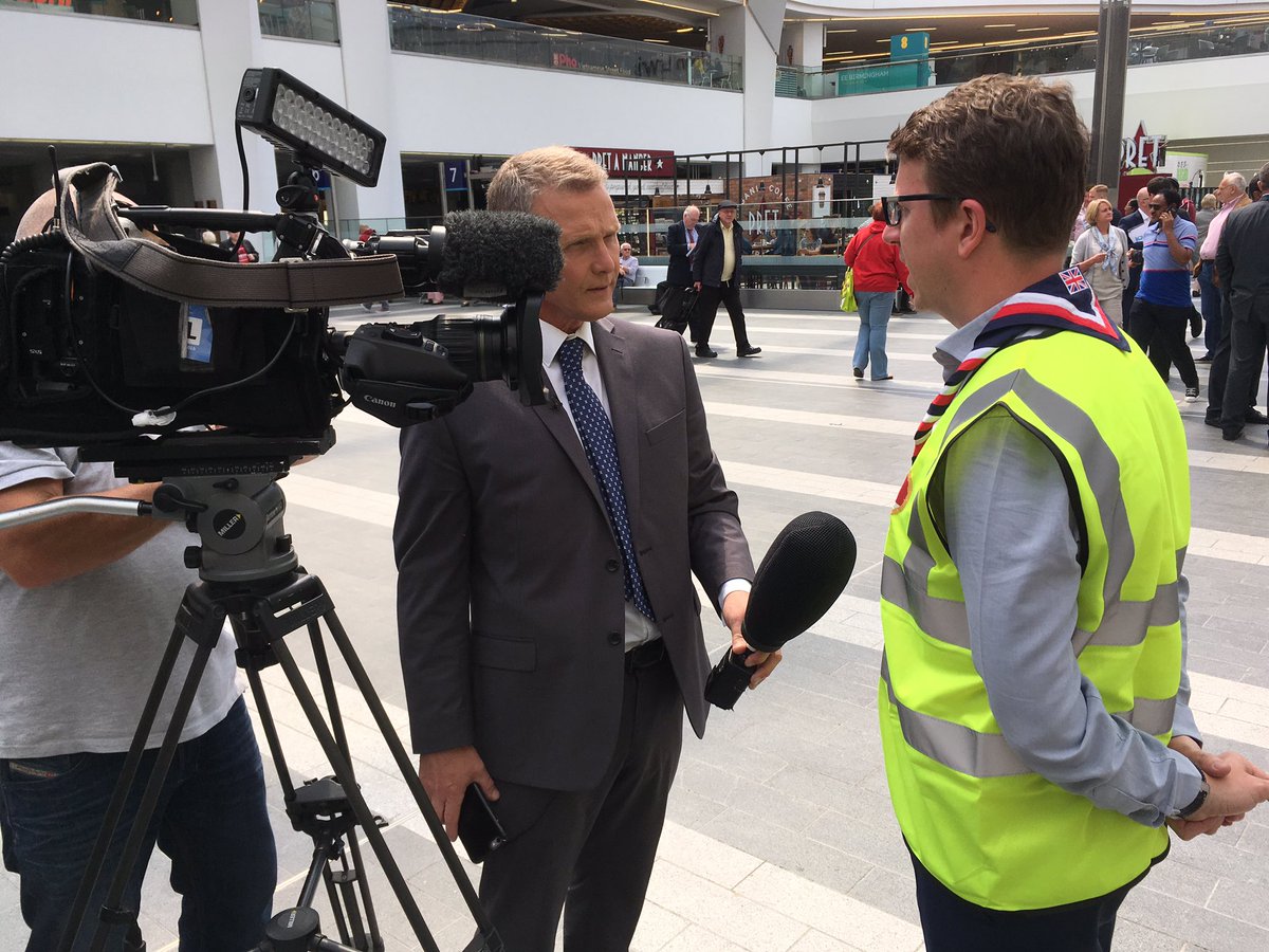 Simon Carter tweet media