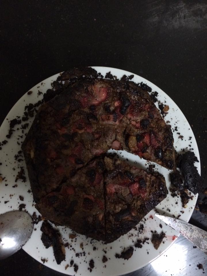 satriani001's tweet photo. @GordonRamsay what do you think of my strawberry cake? https://t.co/BYTmukpaiL