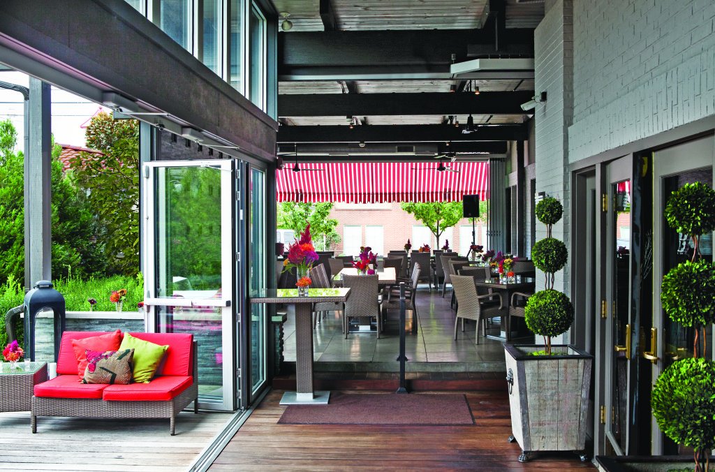 First Friday Party on the Patio w/ Pig Roast this Friday at <a href="/TrenoPizzaBar/">Treno Pizza Bar</a> in Westmont, NJ. phillygrub.wordpress.com/2017/07/03/tre…