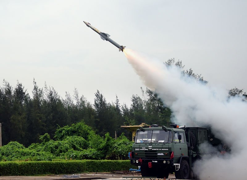 PIB_India's tweet image. Quick Reaction Surface to Air Missile #QRSAM successfully flight tested from ITR Chandipur, off the Odisha Coast bit.ly/2uCssfg