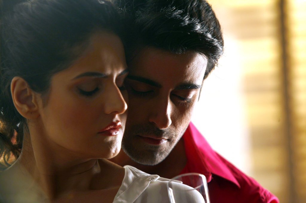 Here are some stills of <a href="/gautam_rode/">Gautam Rode</a> &amp; <a href="/zareen_khan/">Zareen Khan</a> from #Aksar2