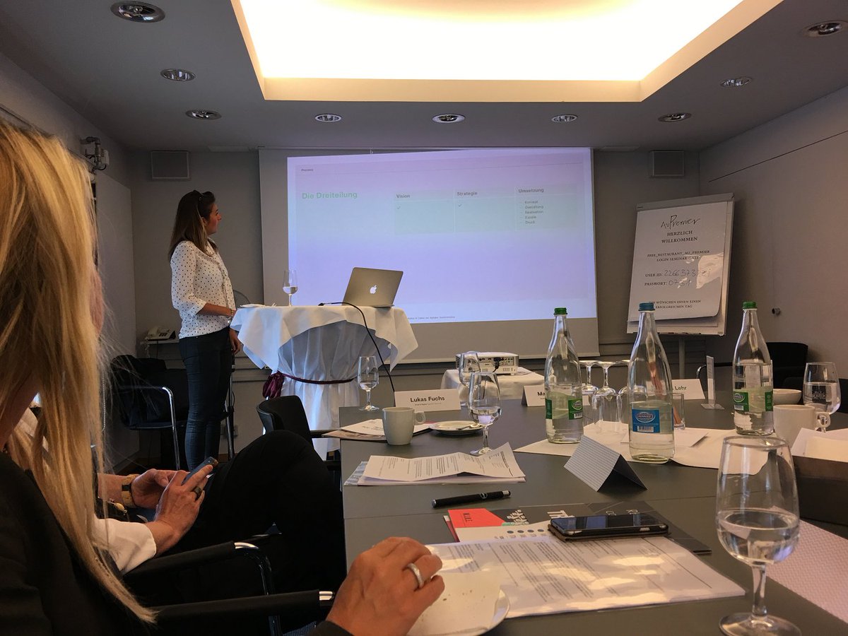 Digitale Transformation im Unternehmen steuern. Die Ergebnisse unseres Workshops zeigen, was es braucht. bit.ly/2tBC791