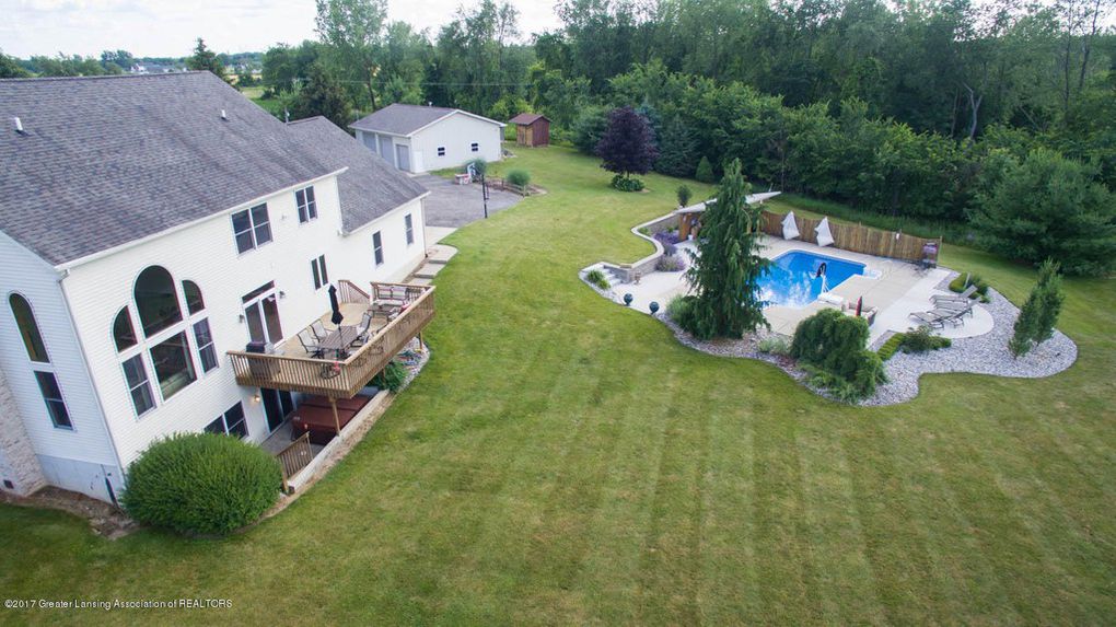 ADronemedia's tweet photo. The more character = the more fun to shoot. Check out this listing in #Williamston! https://t.co/gmZm09sa4K https://t.co/n2L5F1VVt6