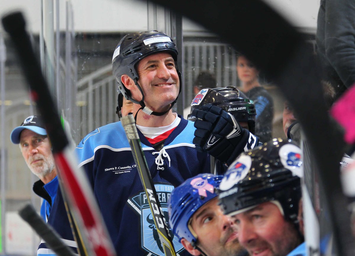 BWipp's tweet image. Plenty of happiness as @11DayPowerPlay concludes, raising over $1million for @RoswellPark &amp;amp; setting record for World's Longest Hockey Game.