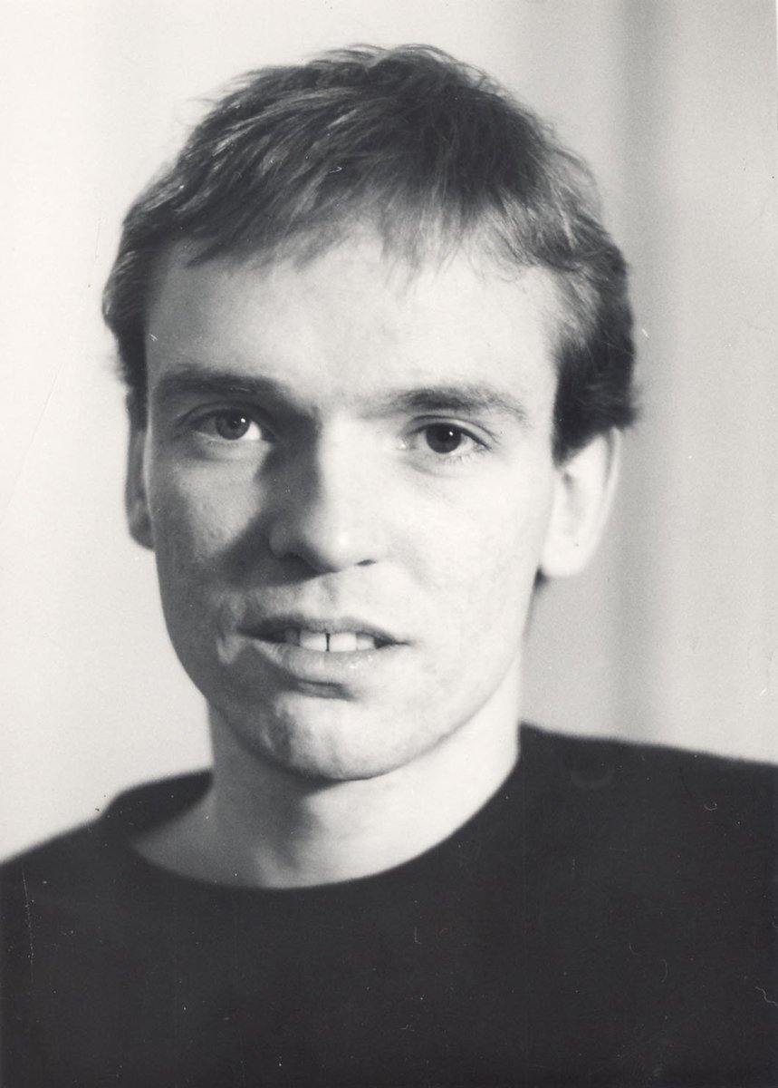 _CosmicCourier's tweet photo. A.K. KLOSOWSKI, PYROLATOR
China First On Mars(1985)
https://t.co/wqFPrkioYm
#AKKlosowski #Pyrolator #AtaTak #NeueDeutscheWelle #synthpop https://t.co/TdBtwVER9e