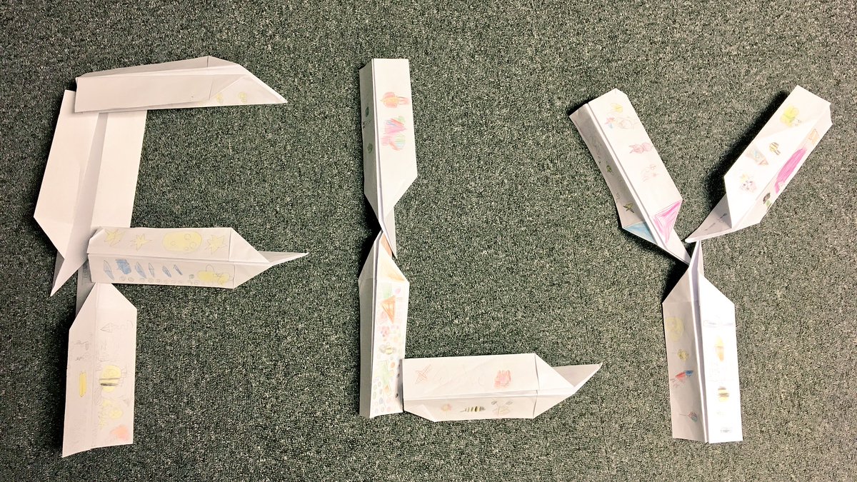 sinfoniavivauk's tweet photo. Thank you for the beautifully designed #paper #aeroplanes @MablethorpePrim #FlutterandFly #Curiosity #KS1 #inspiringcreativity πππβοΈππ¦π¦
βοΈβ¨ https://t.co/ndQyJt6dfU
