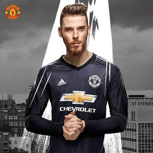ramviz14's tweet photo. #NewKit #GetItSoon My Boi https://t.co/xgwAQiOTf6