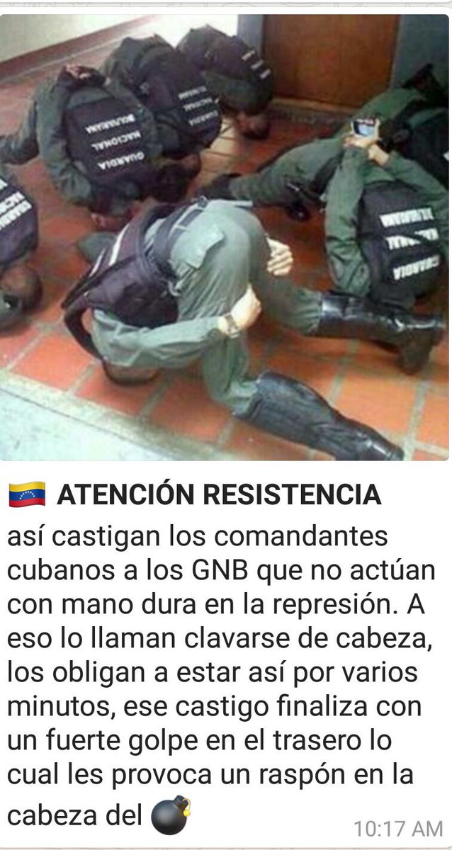 ReinaldoProfeta's tweet image. Humillante posición a que los cubanos obligan a los GNB a ponerse, nunca un venezolano fue tan humillado, si Bolívar viera eso los fusilaría