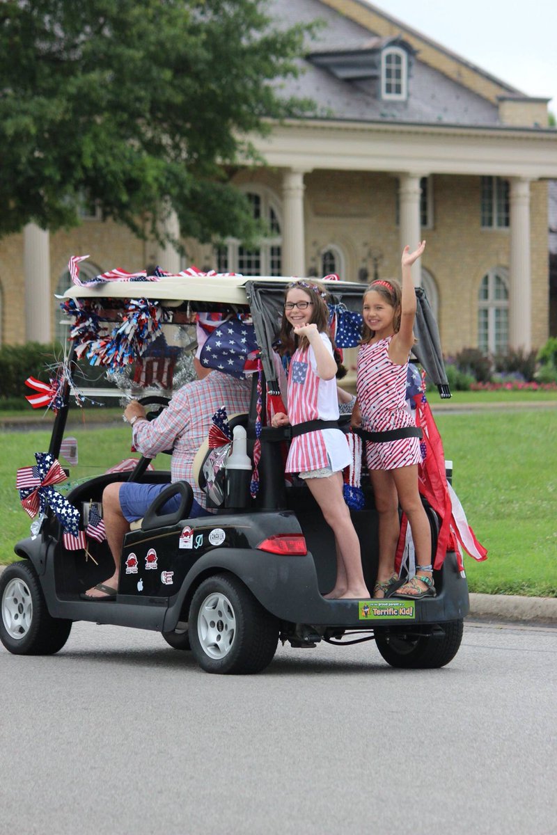 Pinnacle Country Clu tweet media