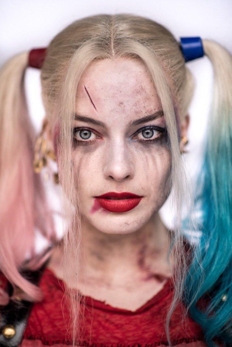 Happy late 27th birthday to Margot Robbie aka Harley Quinn 