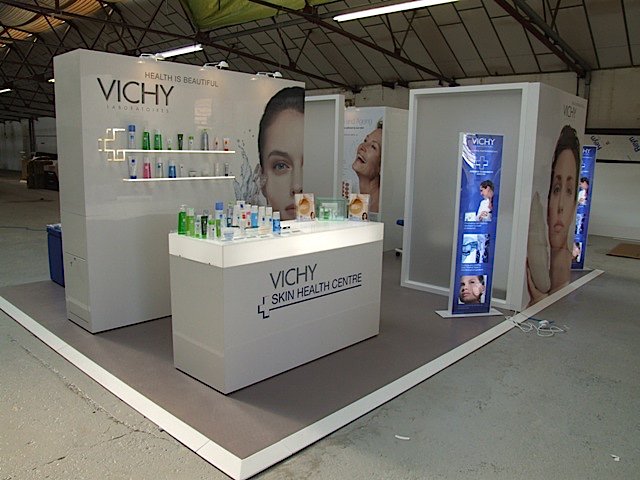 Spirasigns's tweet photo. We were delighted to help @VichyUK all the way through with the #design and build of their lovely #exhibition #stand 🙂 https://t.co/UGENGIsqMd