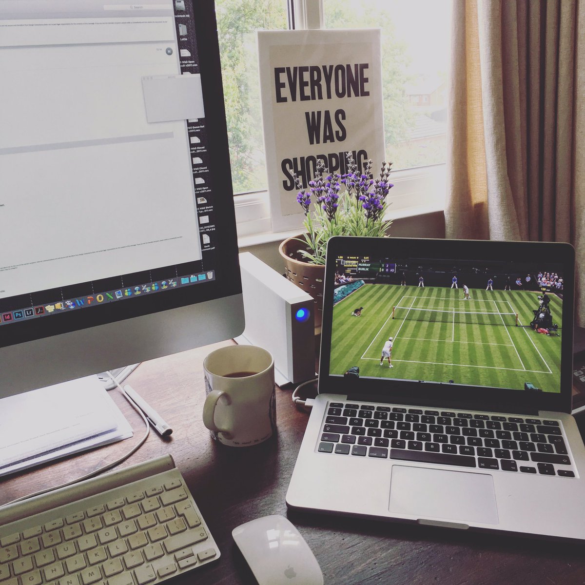 PureDC_'s tweet image. Working set up sorted for #Wimbledon2017 🎾👩‍💻