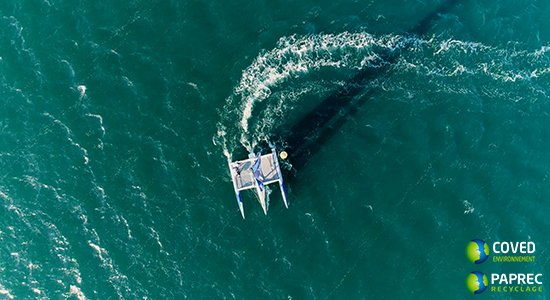 Voici les 1ères images du bateau #TeamCovedPaprec skippé par <a href="/aurelienducroz/">Aurélien Ducroz</a> avant le départ du <a href="/tourvoile/">Tour Voile</a> 2017 ! goo.gl/xvpXBM ⛵️