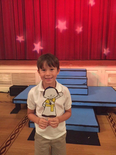 SPXSchool's tweet photo. Ryan took #PaperPius to the theater to see Seussical the Musical! Friends can come from the smallest of places! https://t.co/G0DSwnnZfB