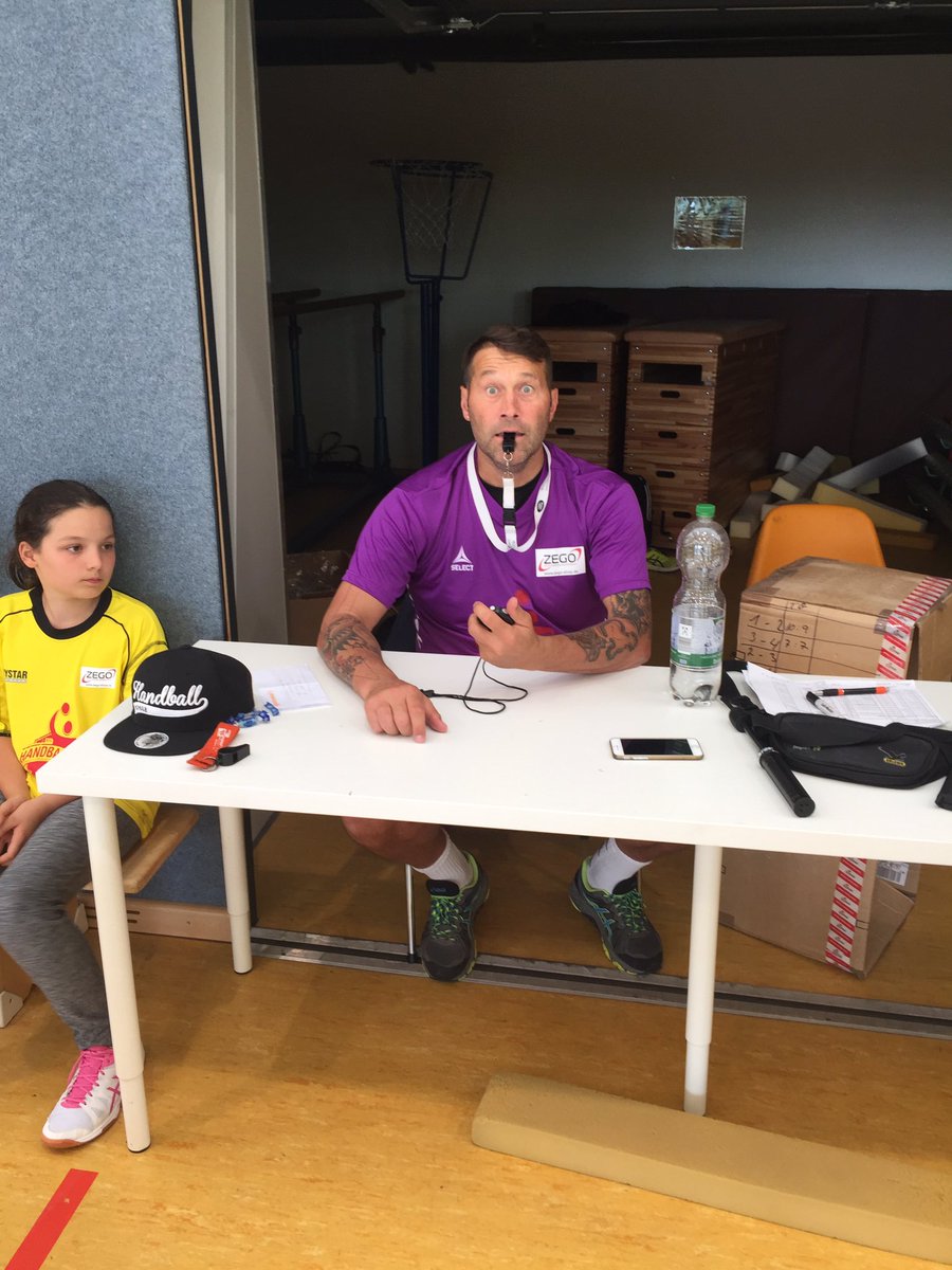 Handballschule's tweet photo. https://t.co/SrTGUCLRLl