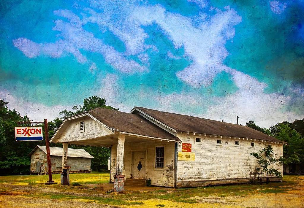 doncolin1952's tweet photo. Rufus Owens Store Highway 47 Alabama 2017
https://t.co/DqRykkTVCD #store #stores #oldstores #oldstore #abandoned… https://t.co/fLZJBCOHep https://t.co/hOfE3fwP1C