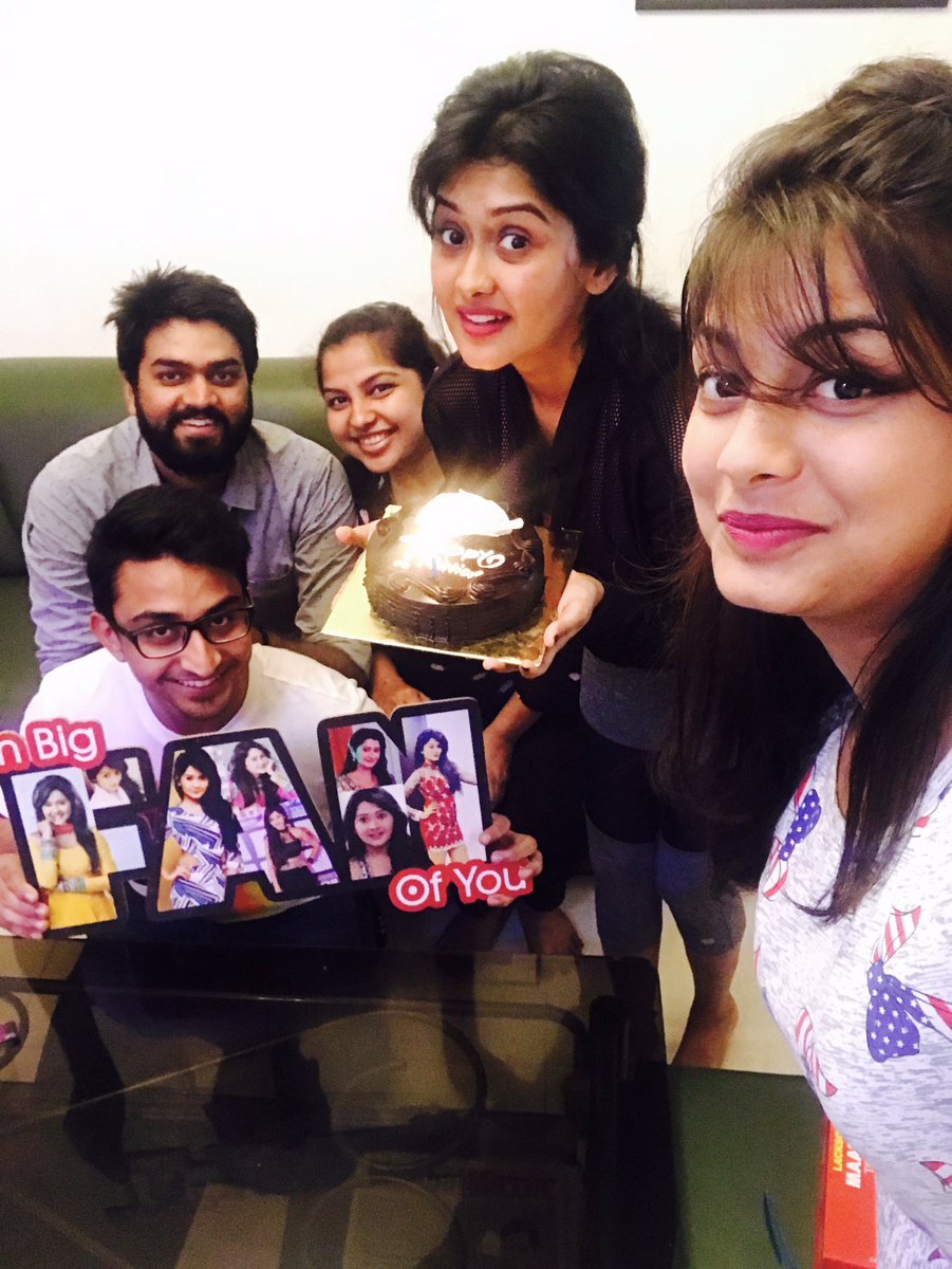 Kanchi Singh On Twitter I Simply Love Them Not Juz Frnds