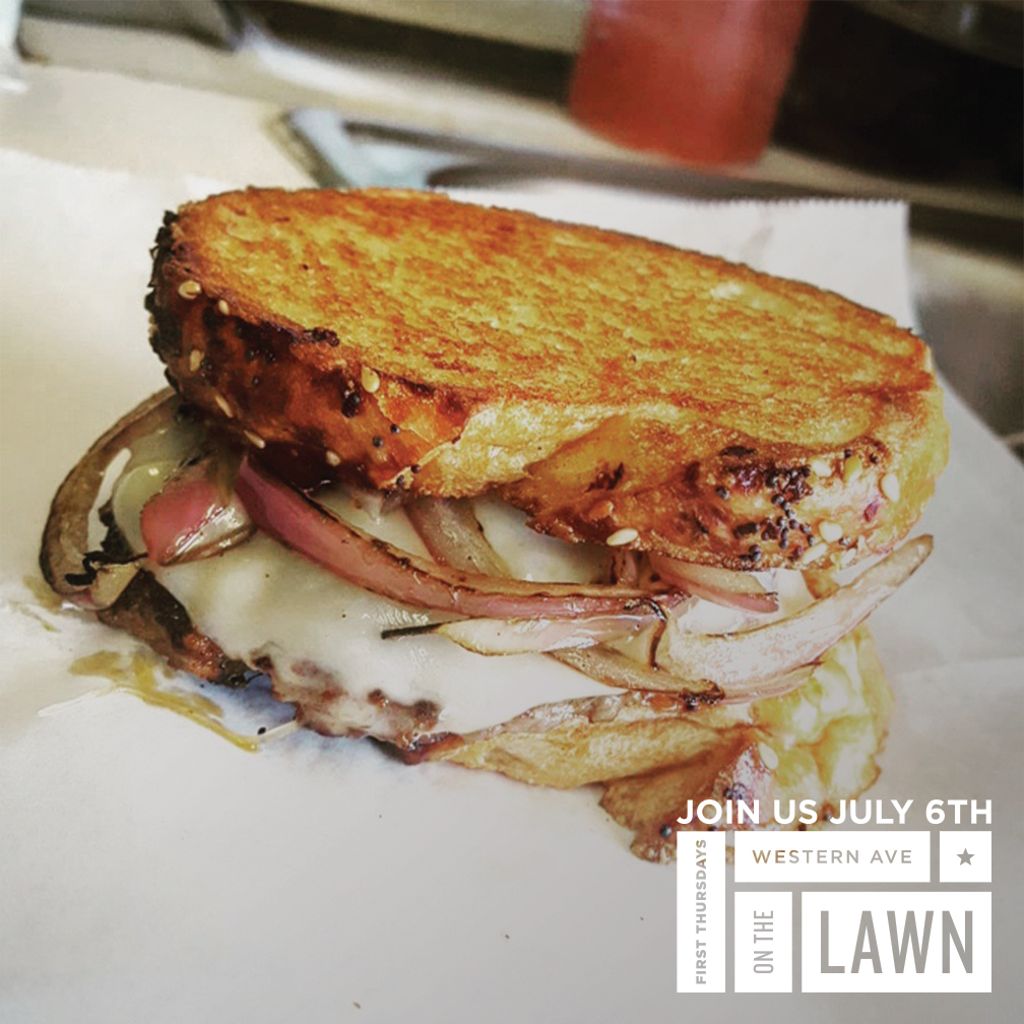 WesternAvenue's tweet image. We're hungry for @baconncakin on Thurs at #OnTheLawn: food trucks, games &amp;amp; @coopaleworks beer! Last event of the summer kicks off at 6pm!