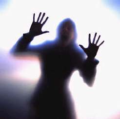 IKEV_CENTRAAL's tweet image. Het meest kenmerkende aan de #CREFMethode is dat de behandelaar belemmeringen benadert als een diepe indruk of als een trauma. #PTSS