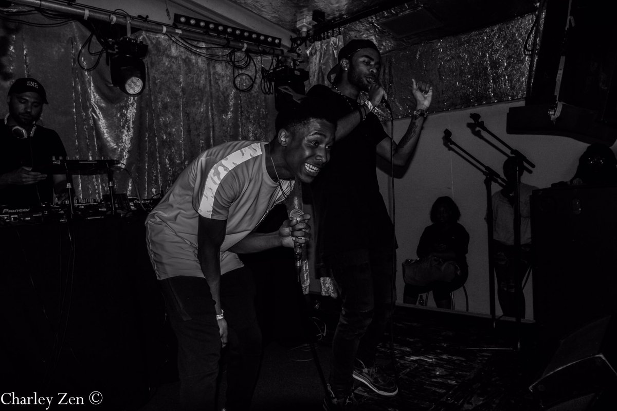 NicsMusicUK's tweet image. Thanks everyone who came to my EP Launch Party,  to @thsndslnd for having me and to all the artists who came to support | 📸: @charleyzen_