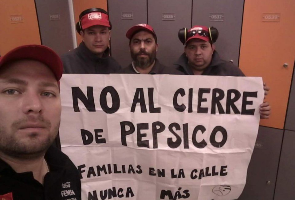 Los trabajadores de Pepsico anunciaron una gran protesta para este martes en el Obelisco bit.ly/2taI7Ey