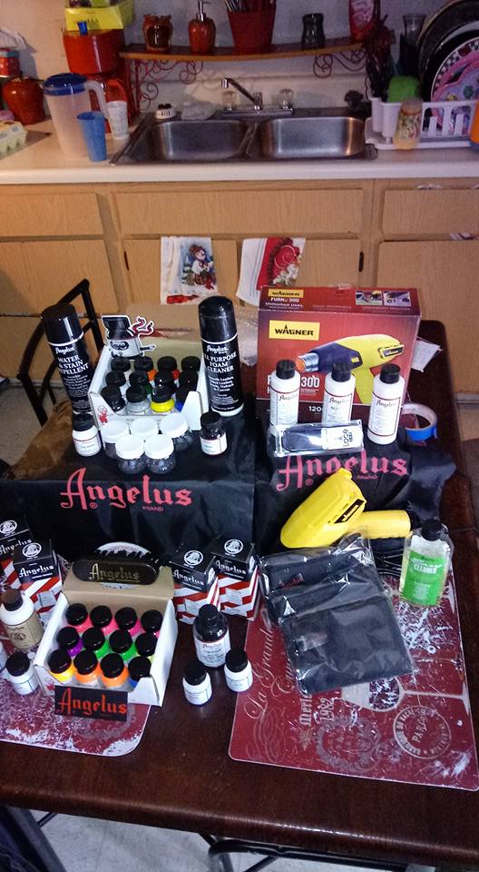 309CustomKicks's tweet image. #309CustomKicks we are equipped and ready be sure to hit us up and follow us on facebook.com/309CustomKicks