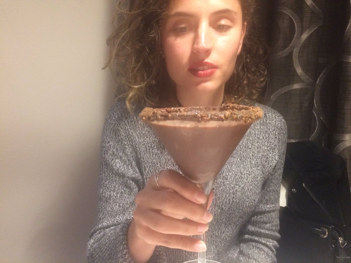 Kitchen.net (@kitchendotnet) on Twitter photo Heart eyes for this chocolate cocktail😍 Pretty much dessert for dinner! #chocolatemonth <a href="/Townhouseza/">Townhouse Hotel</a> Heart eyes for this chocolate cocktail😍 Pretty much dessert for dinner! #chocolatemonth <a href="/Townhouseza/">Townhouse Hotel</a>