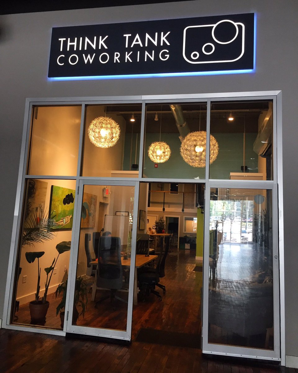 noreaster's tweet photo. Had meetings while on the go this morning from #thinktankbiddeford - gorgeous coworking space right on the Saco river. #maine https://t.co/Nlf3aL6c0q