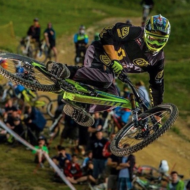 ApacheDownhill's tweet image. 😎Downhill Addict!👍👍👍      Source@brendog1
