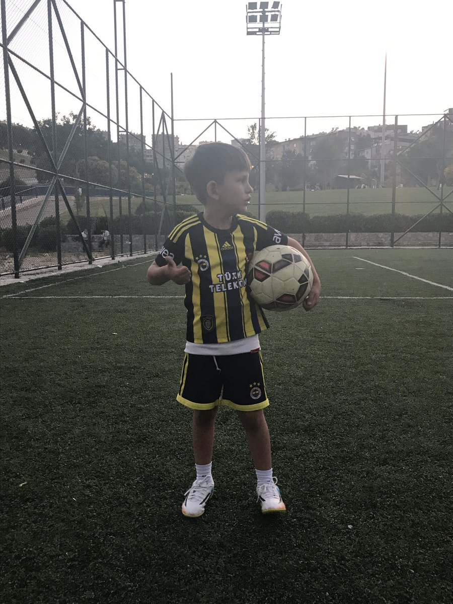 #3TemmuzKumpası vız gelir..!Daha nice nesillerimiz Fenerbahçenin Meşalesini Sonsuzluğa Taşıyacak.. 🙏🏼 #FenerbahçeYıkılmaz #Fenerbahce 🔷🔶🔷