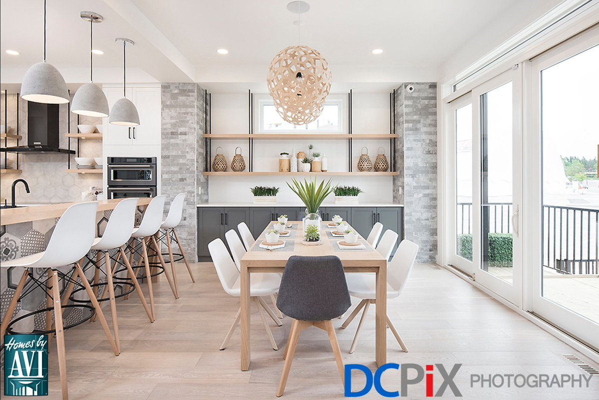 ClassicKitCab's tweet image. Now on fb: Pictures of the 2017 Calgary Stampede Rotary Dream Home by @HomesByAviYYC - with cabinets by Classic! facebook.com/pg/classickitc…