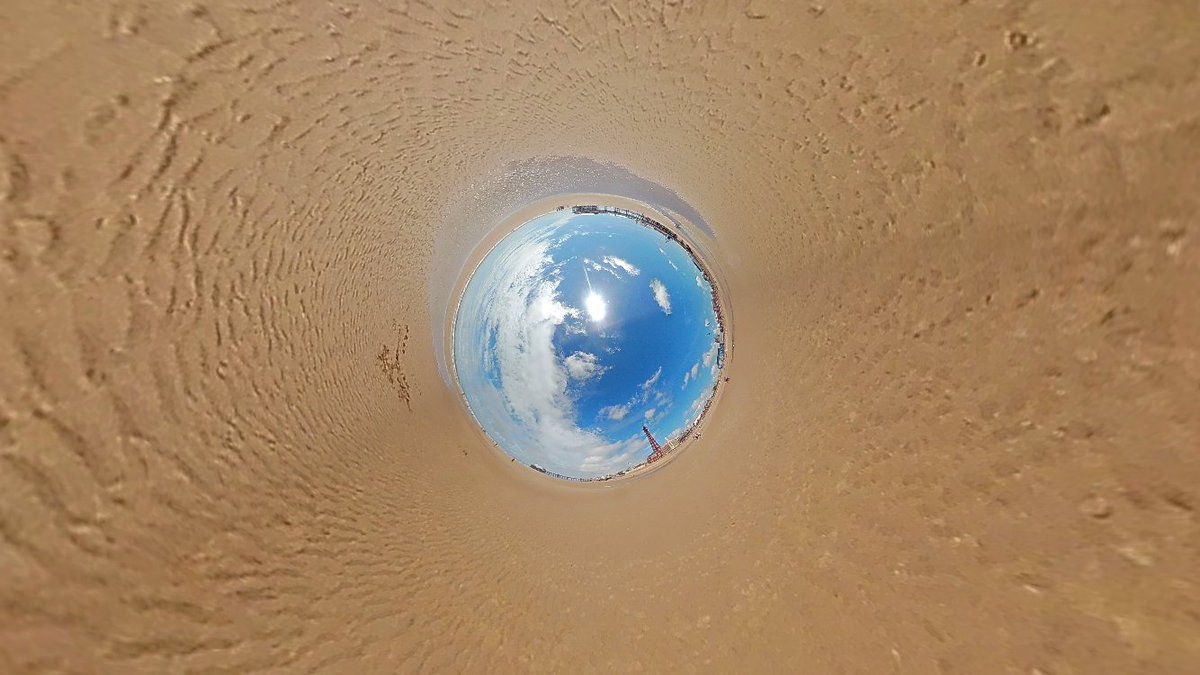 Pique 360 has been enjoying the great British summer! But can you guess where he is?🌞🇬🇧 #Pique360 #TinyPlanet #360photo #photography