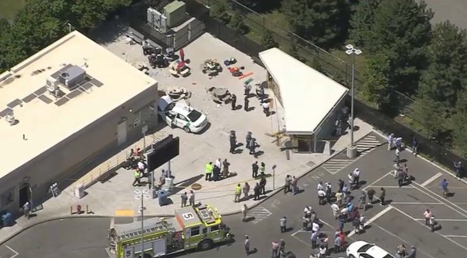 View image on Twitter