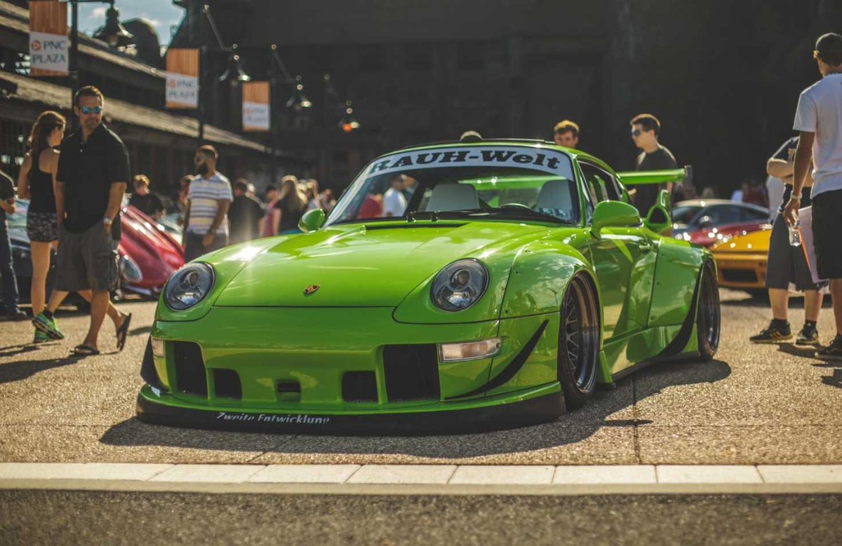 MotorPictures's tweet photo. Wide Body Porsche @ Cars &amp; Coffee! #Porsche #Stance #Slammit https://t.co/gu1WN6dC5v
