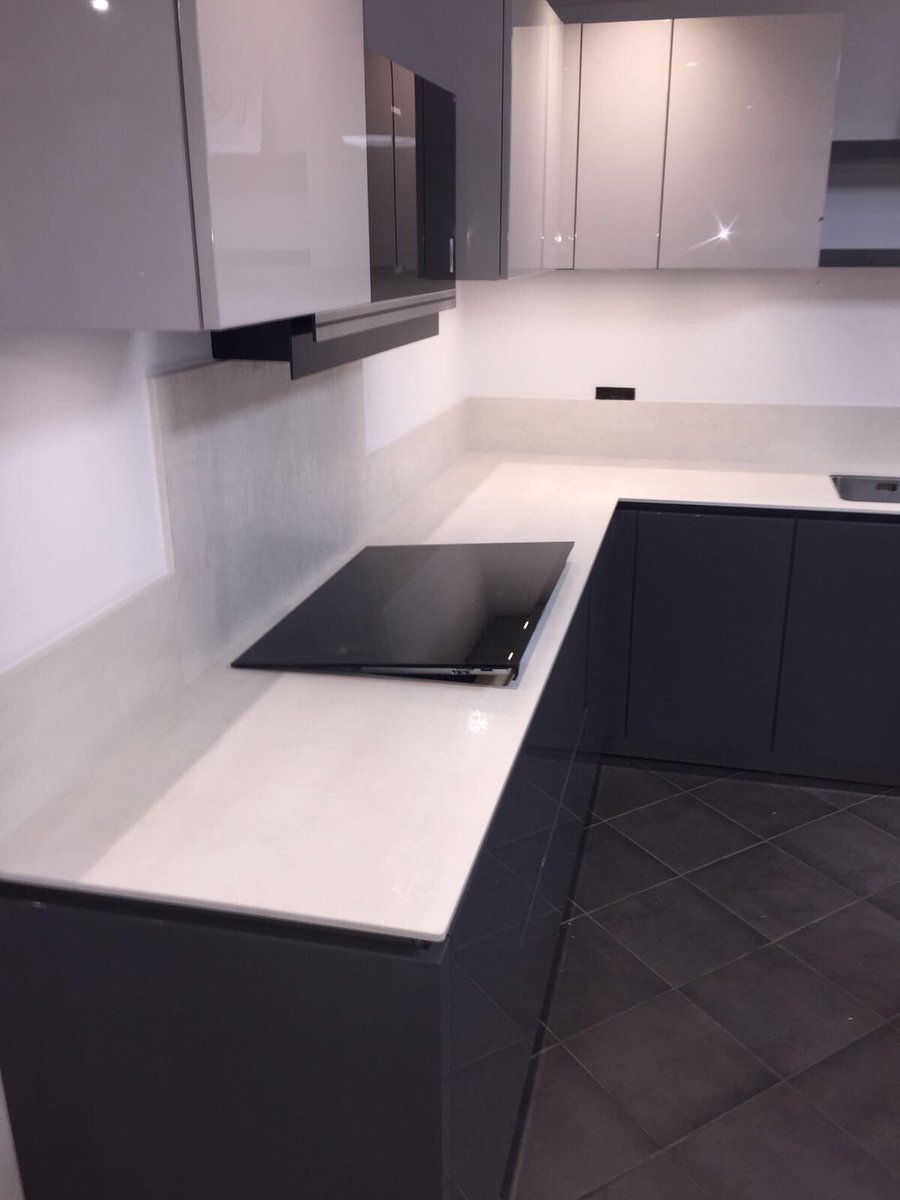 Go_For_Granite's tweet photo. 12mm Neolith Iron Frost fitted today at #AKFBromsgrove kitchen showrooms needs this. #Neolith #thomasgroup #kitchendesign #mondaymotivation https://t.co/5XRR1ERVWx