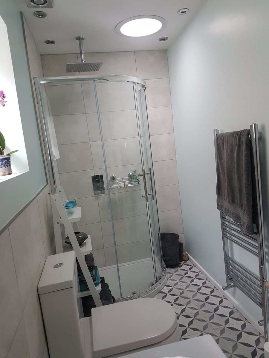mgbservices's tweet photo. #newbathroom #freshstart made this bathroom for two rooms into one nice big #family bathroom https://t.co/hqUXFYBgdW