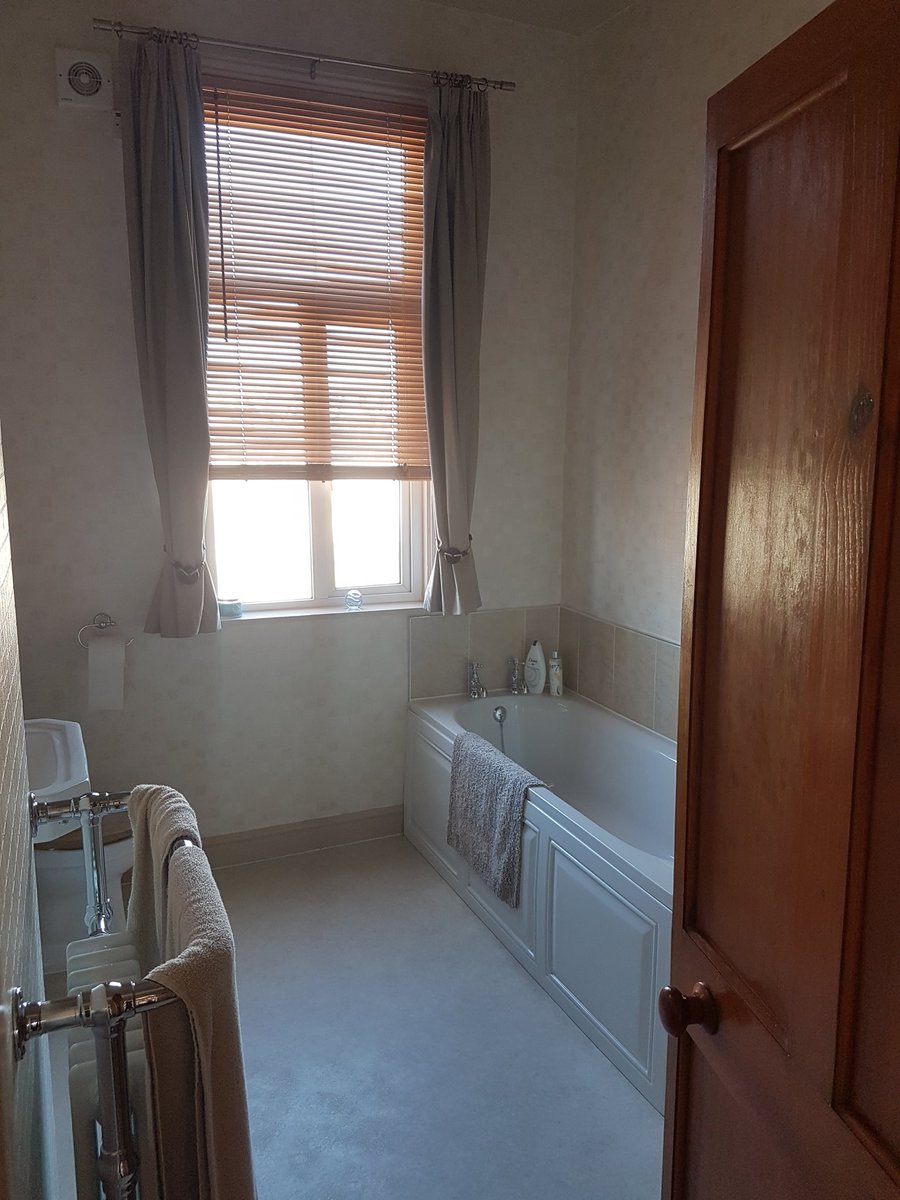 mgbservices's tweet photo. #traditional #bathroom https://t.co/Swf0ZeDbgf