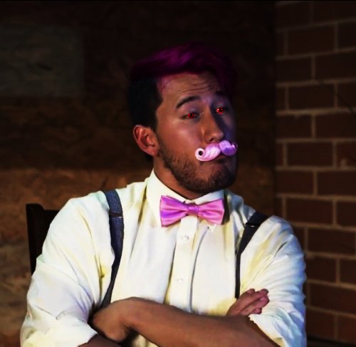 CountBubbleGum_'s tweet image. "Good evening Mortals...my name is Wilford Vampstache..." 
Gay

4 years experience

Bad boy/shy boy

sub/dom

18+

King of the vampires

Rt?