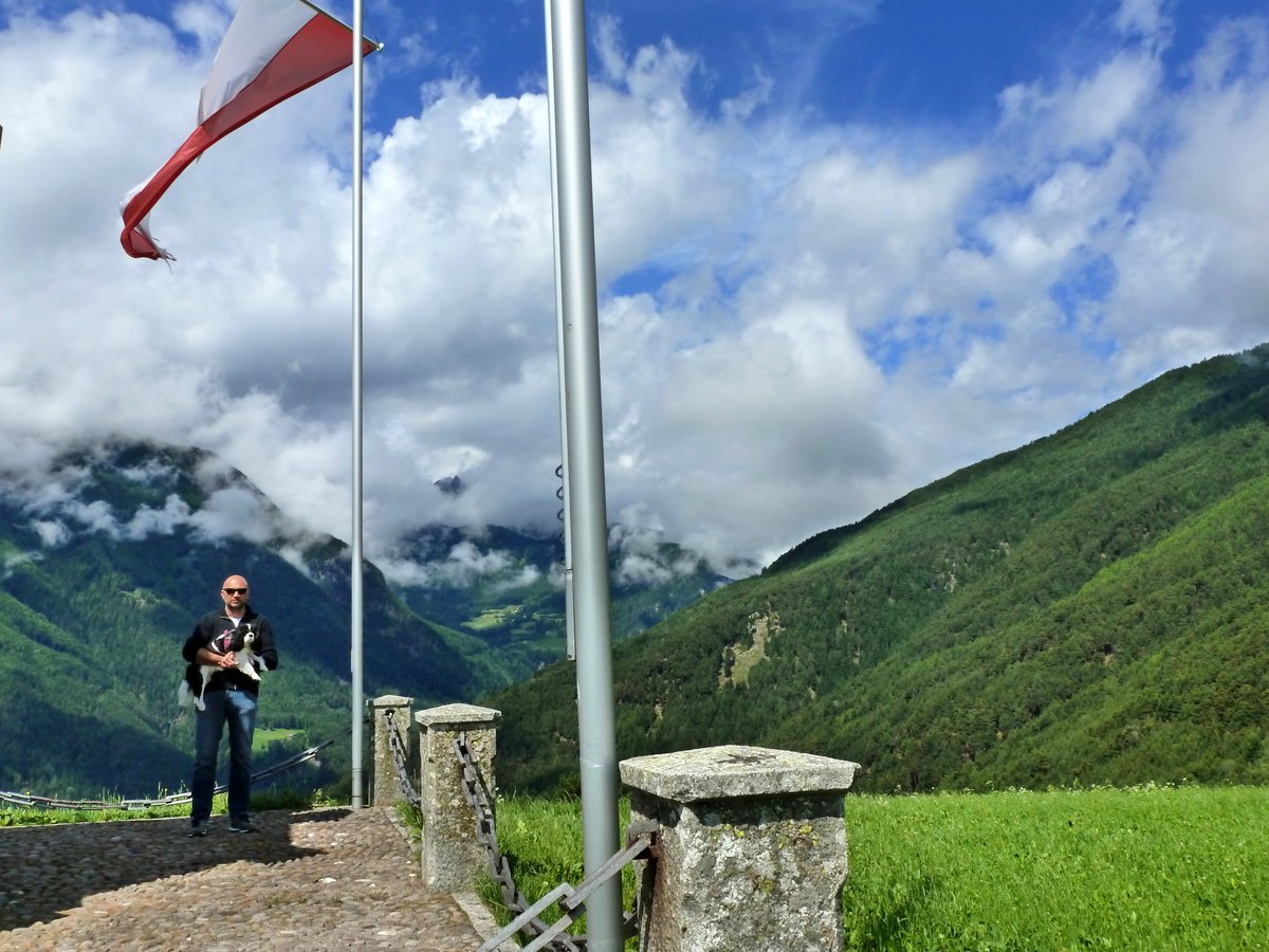 dolceSally's tweet photo. me & daddy at #Spinga, a picturesque village in #AltoAdige https://t.co/C1BFbPZ0wK